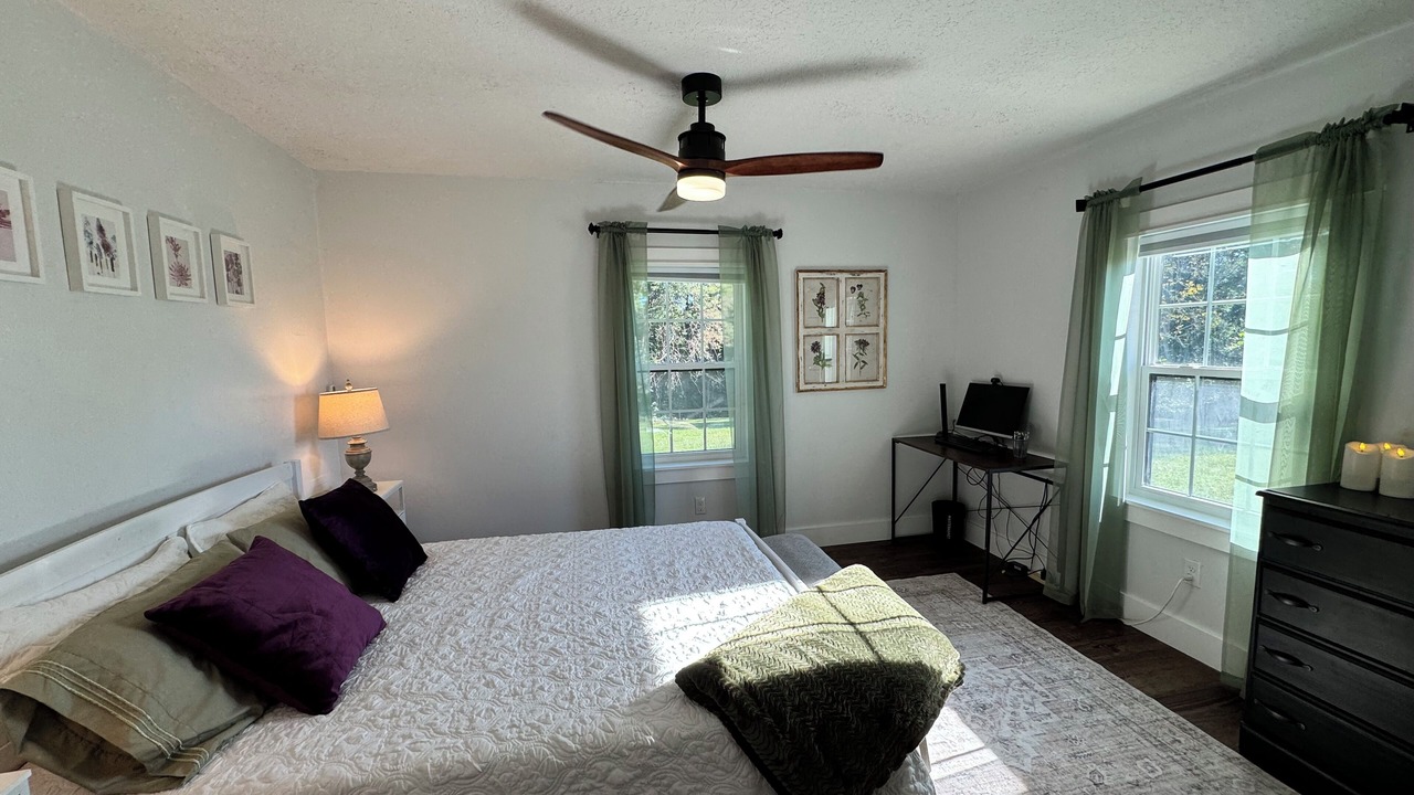 Photo of Others in Monticello