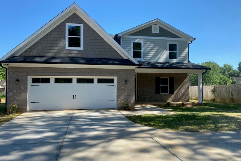 Photo of Outdoor in Huntersville