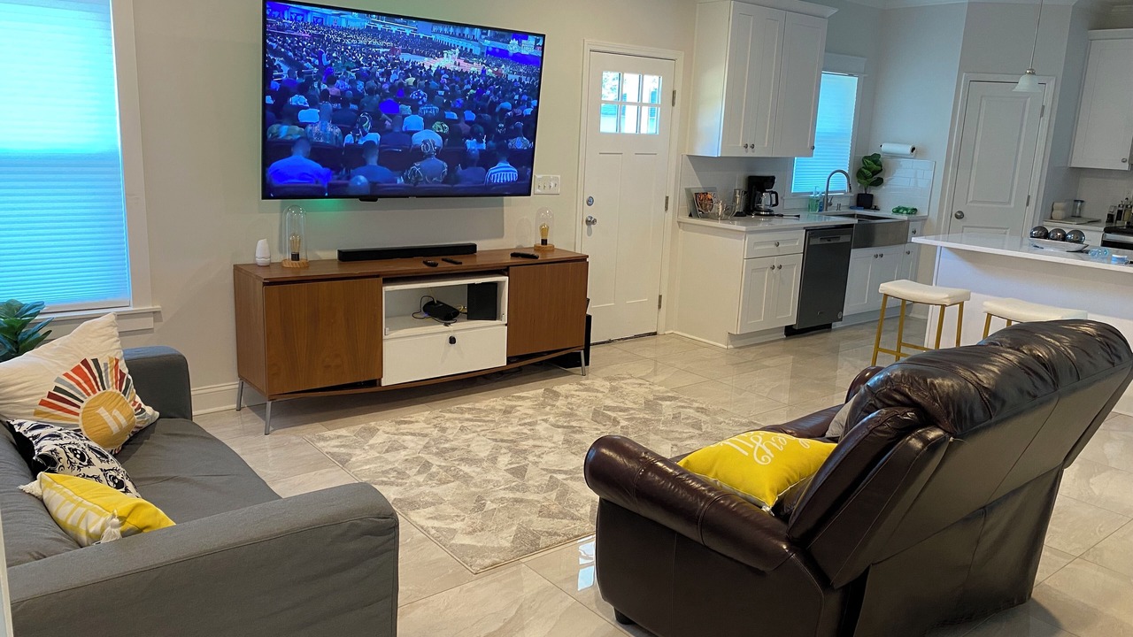 Photo of Livingroom in Huntersville