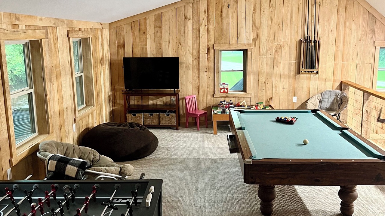 Photo of Bedroom in Muddy Pond