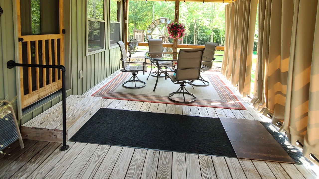 Photo of Outdoor in Pilot Mountain