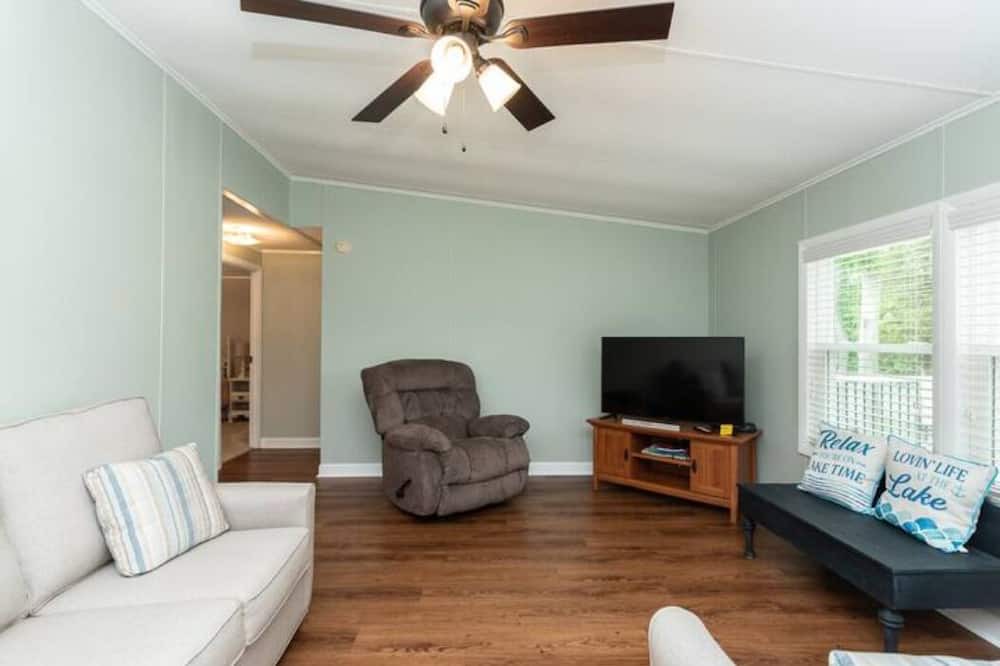 Photo of Livingroom in Semora