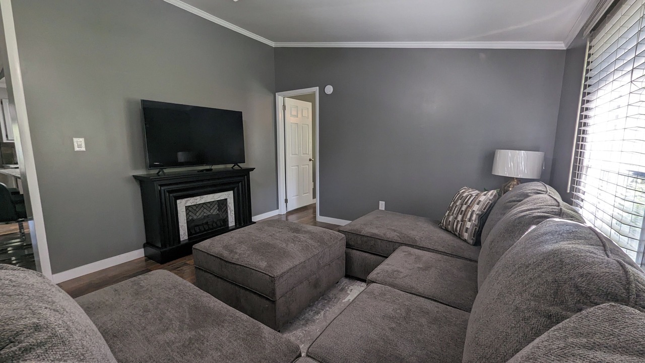Photo of Livingroom in Hendersonville