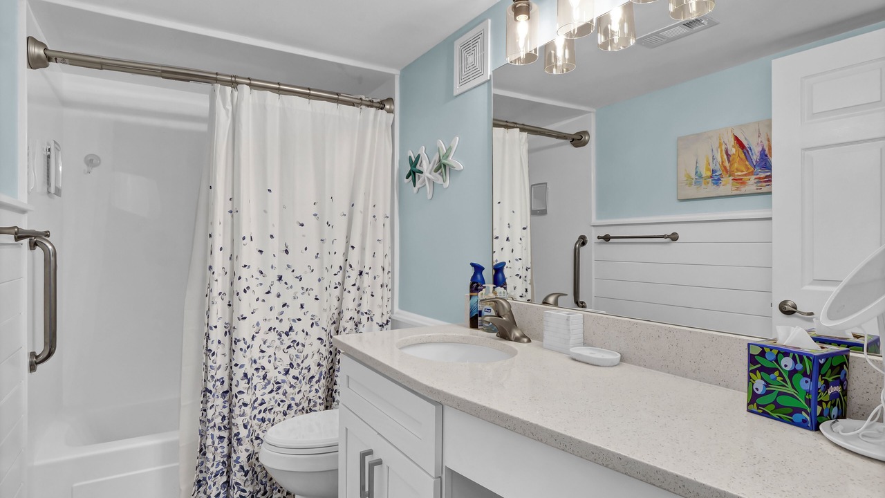 Photo of Bathroom in Wrightsville Beach