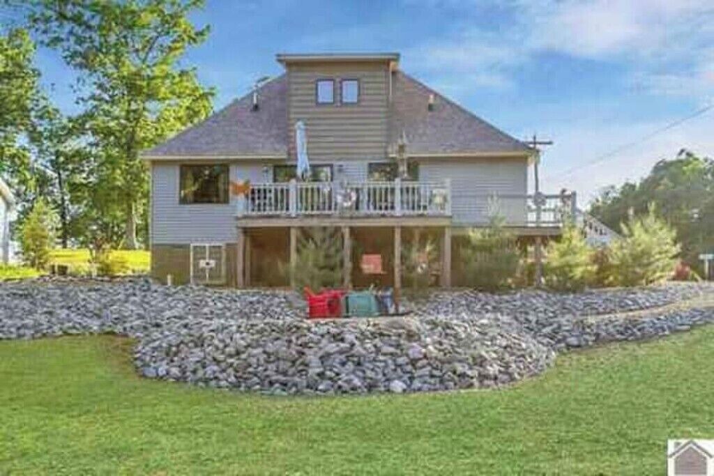 Photo of Outdoor in Gilbertsville
