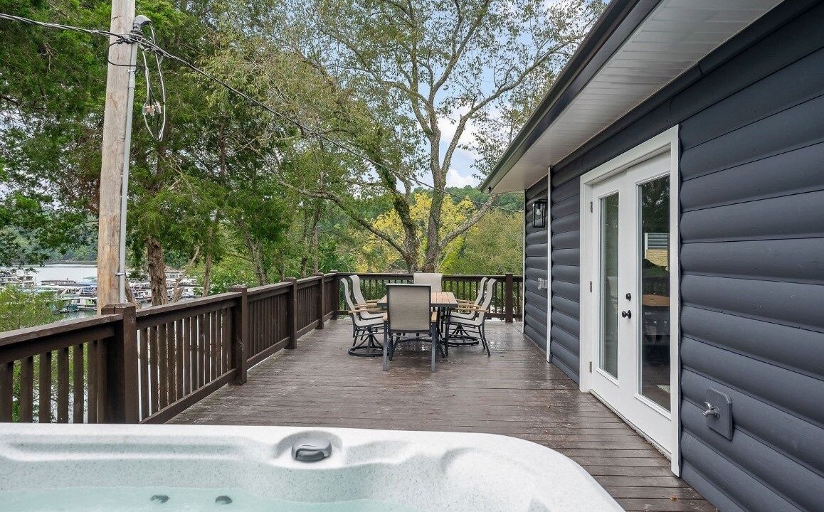 Photo of Outdoor in Allons