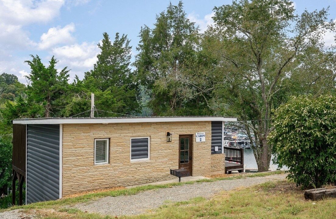 Photo of Outdoor in Allons
