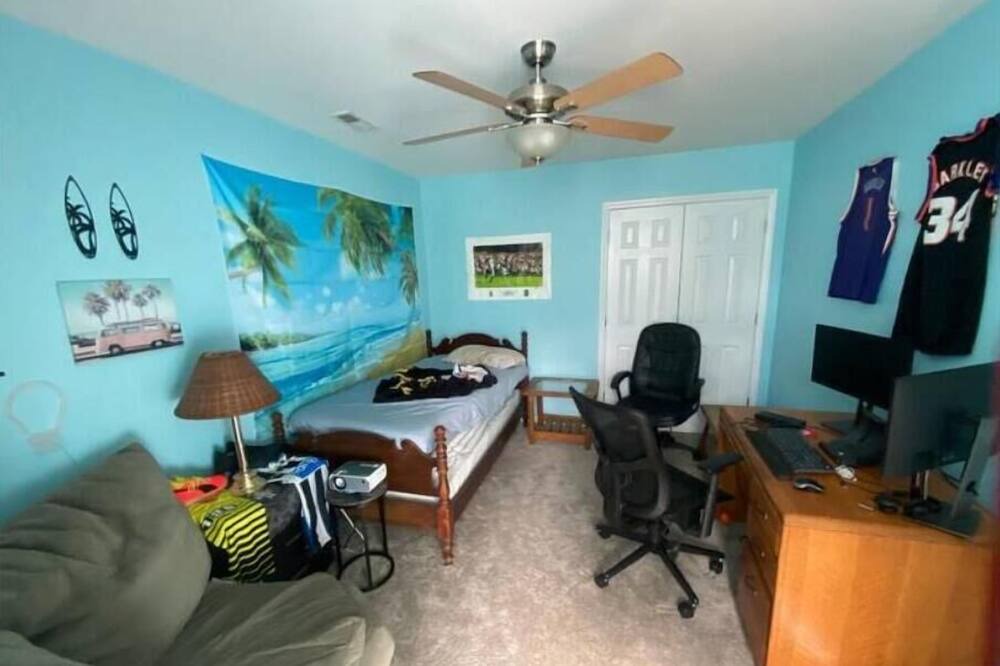 Photo of Bedroom in Myrtle Grove