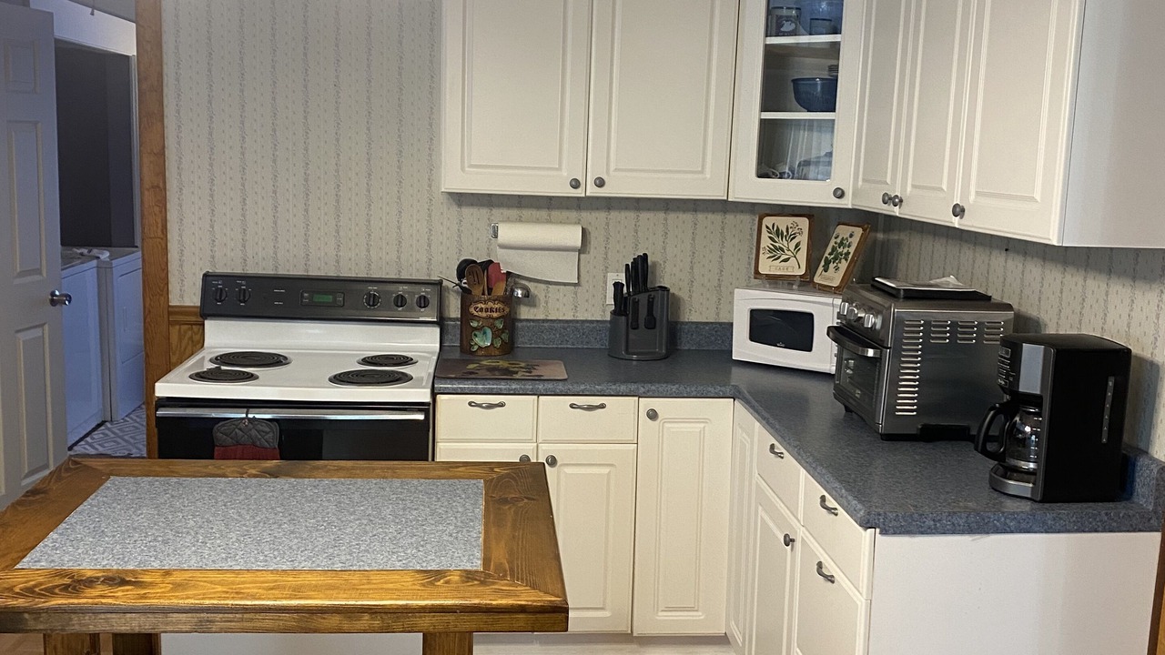 Photo of Kitchen in Blue Jay