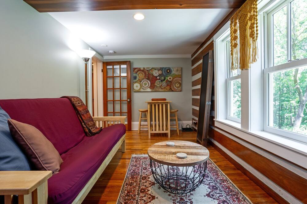 Photo of Livingroom in Arden