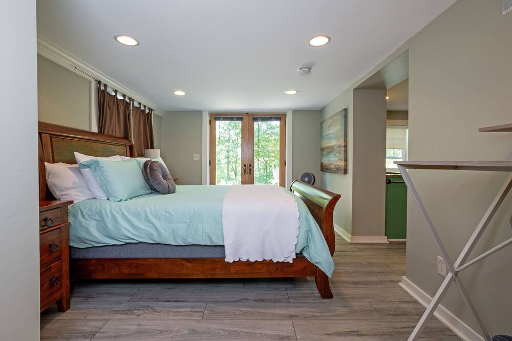 Photo of Bedroom in Arden