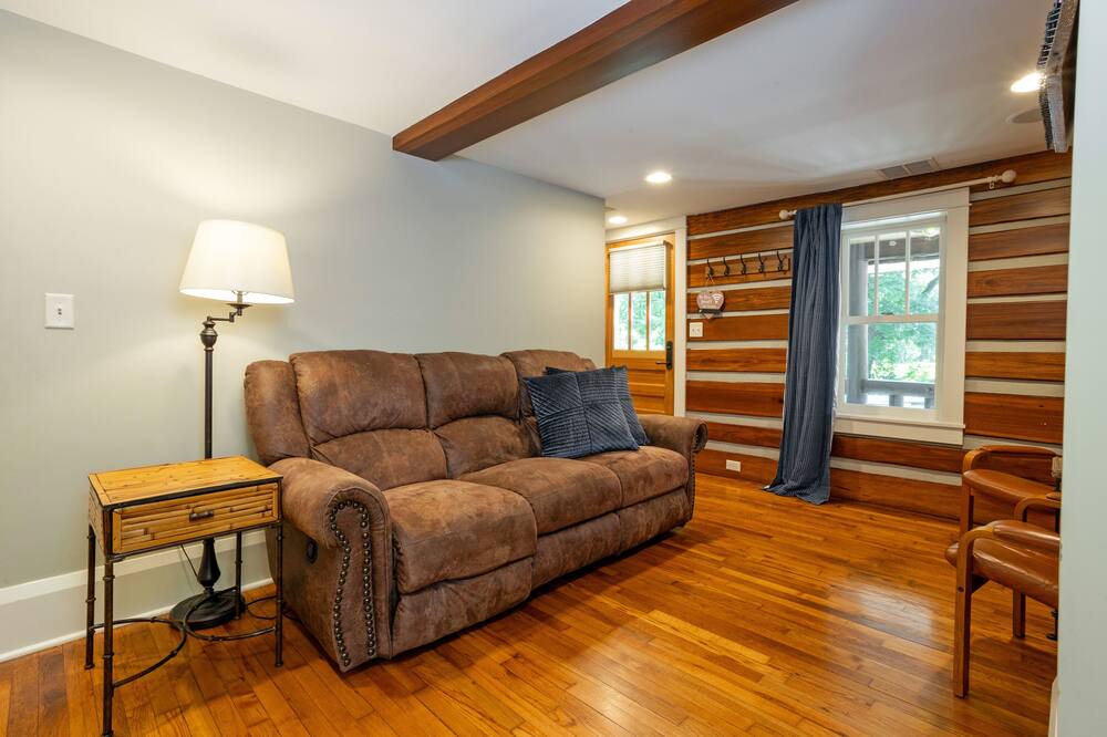 Photo of Livingroom in Arden