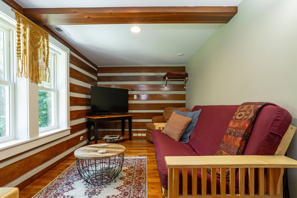 Photo of Livingroom in Arden