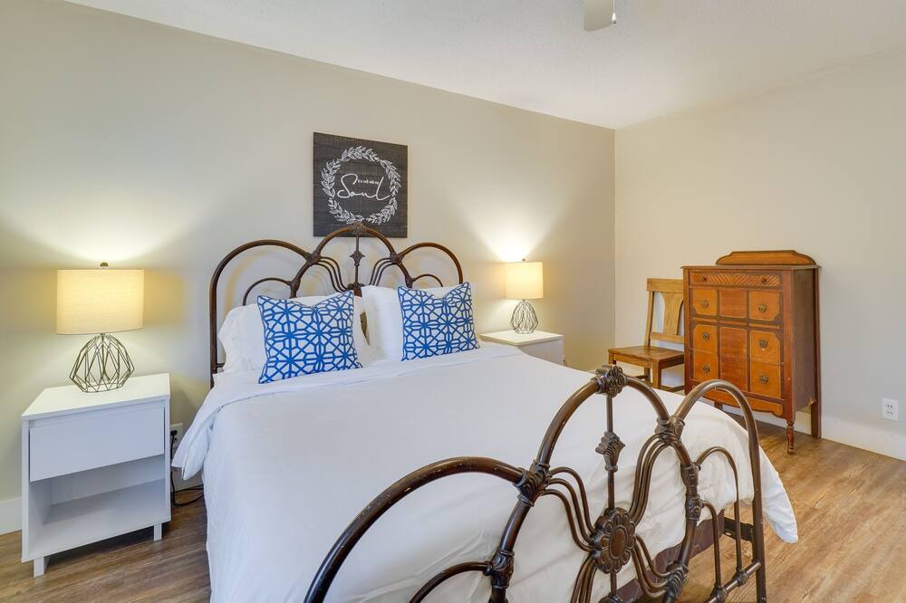 Photo of Bedroom in Louisville
