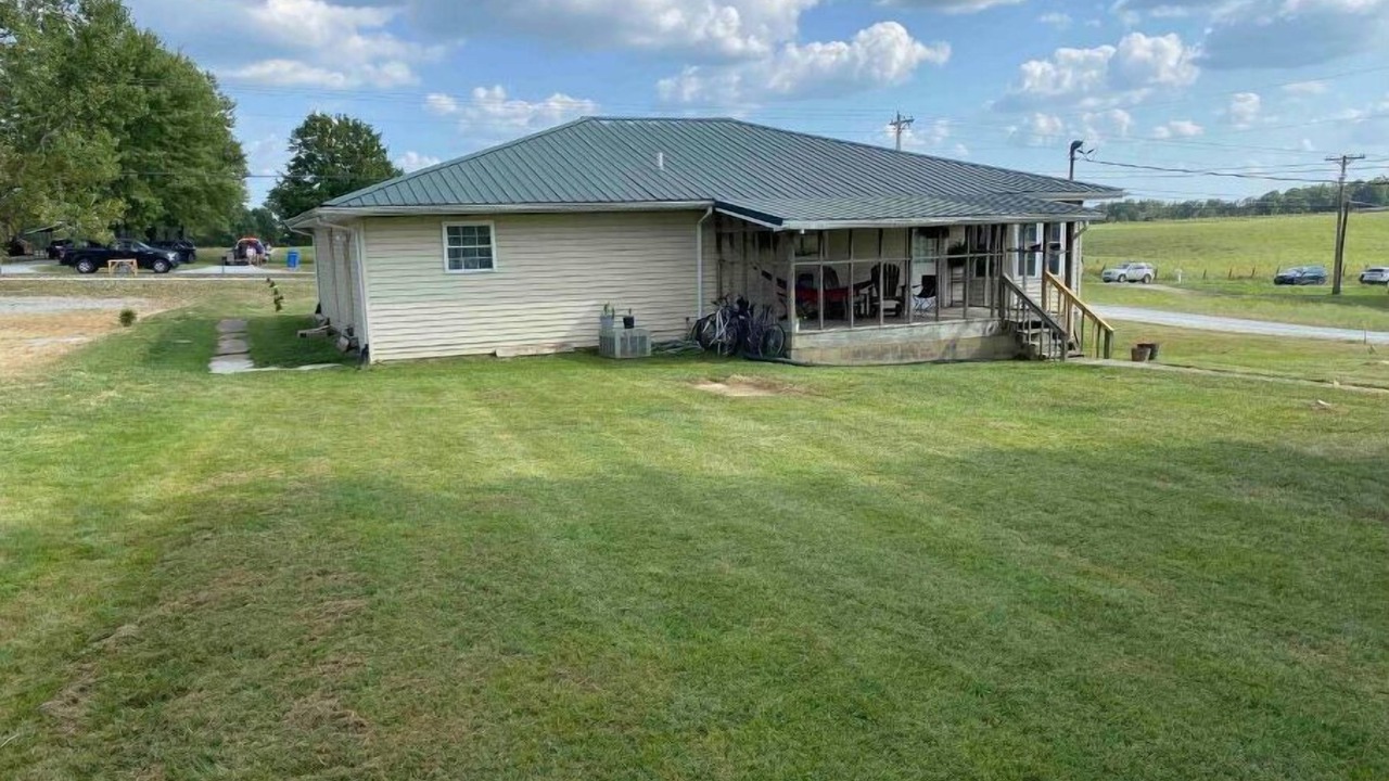 Photo of Outdoor in Leitchfield