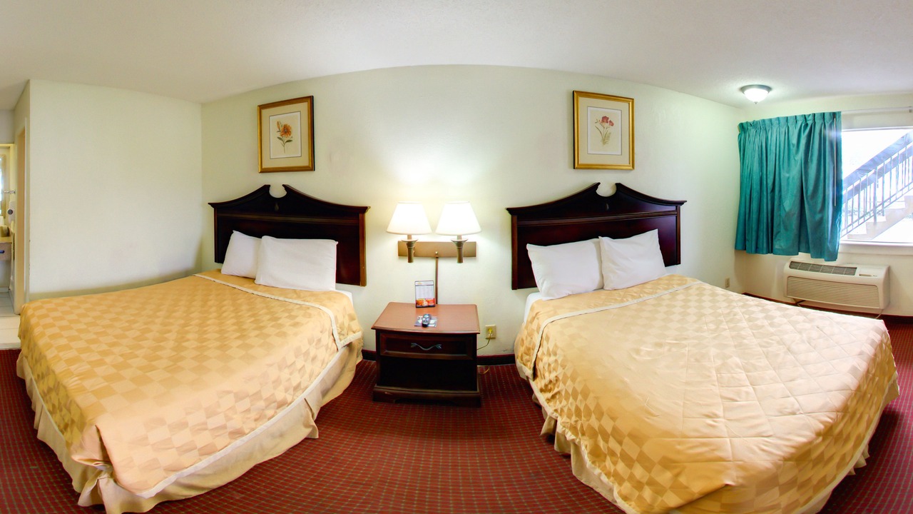 Photo of Bedroom in Central Newport News