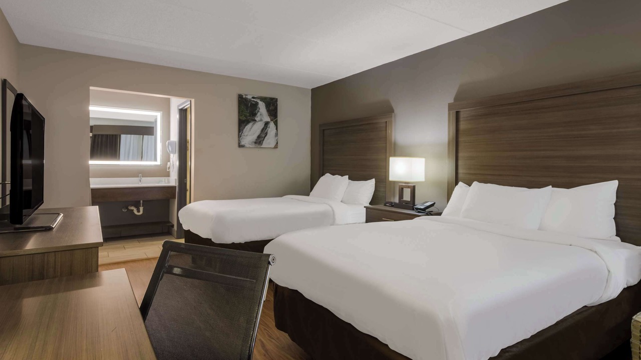 Photo of Bedroom in Skyland