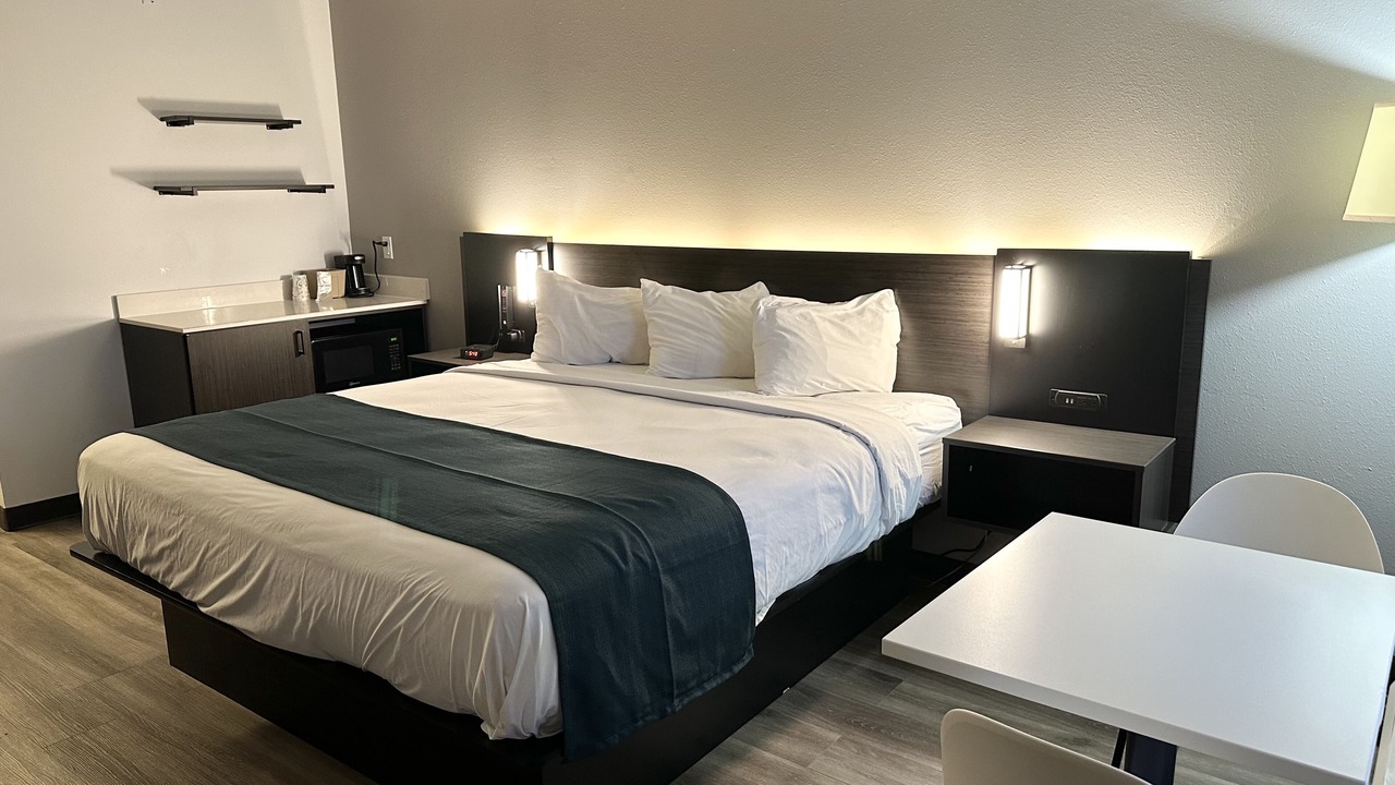 Photo of Bedroom in Highland Park