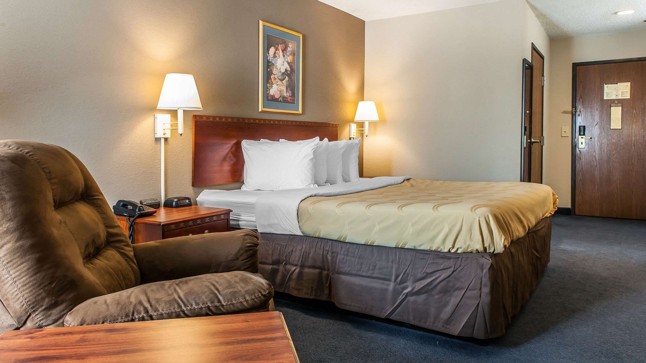 Photo of Bedroom in Lewisport