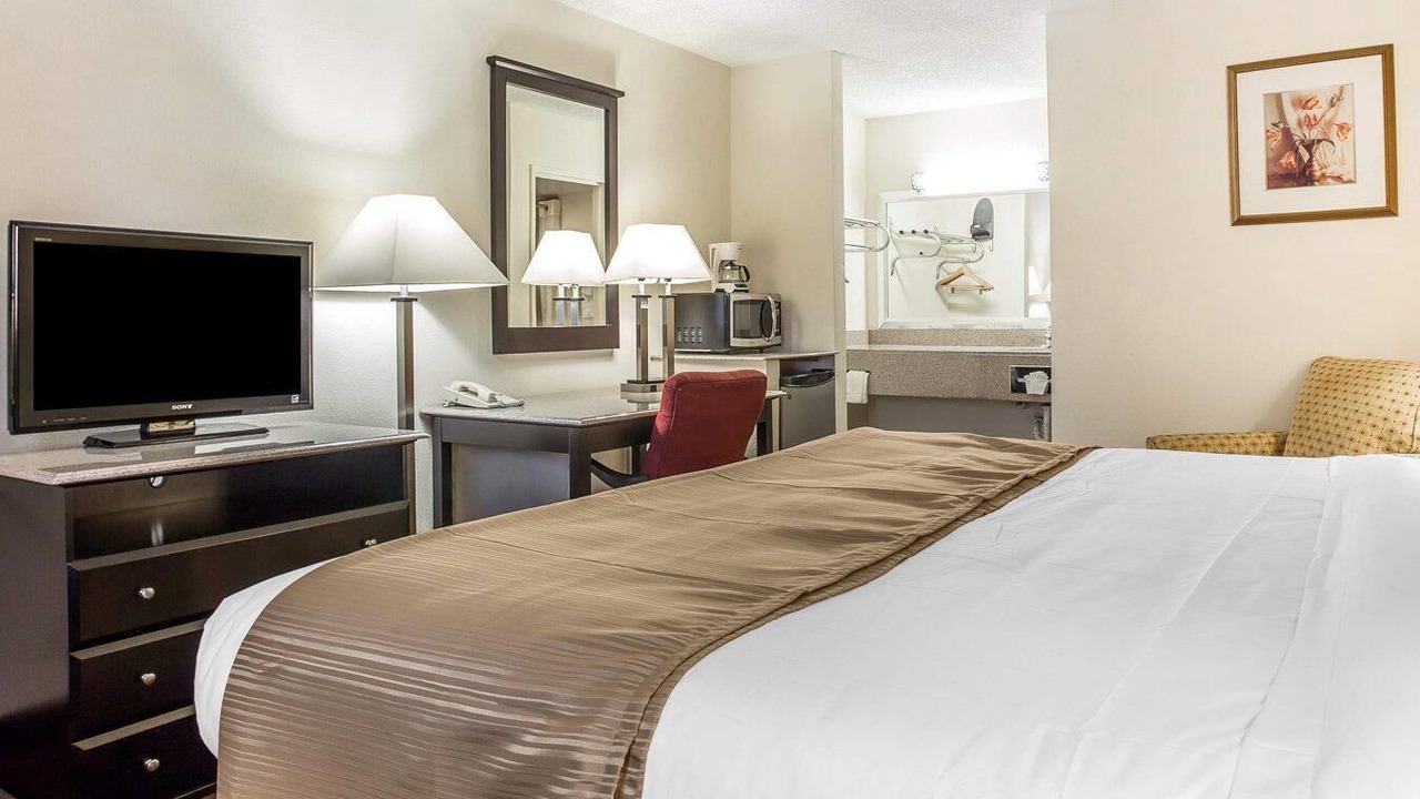 Photo of Bedroom in Greensboro