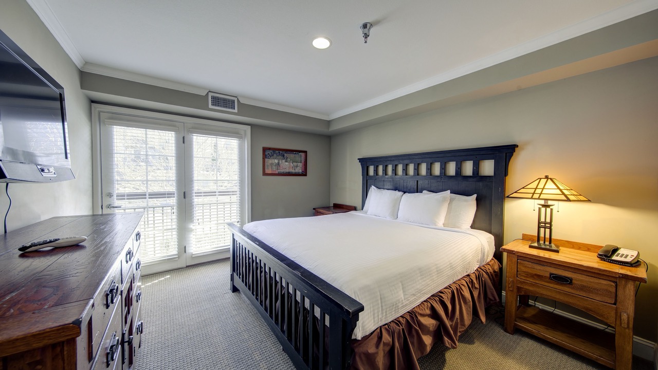 Photo of Bedroom in Kenilworth