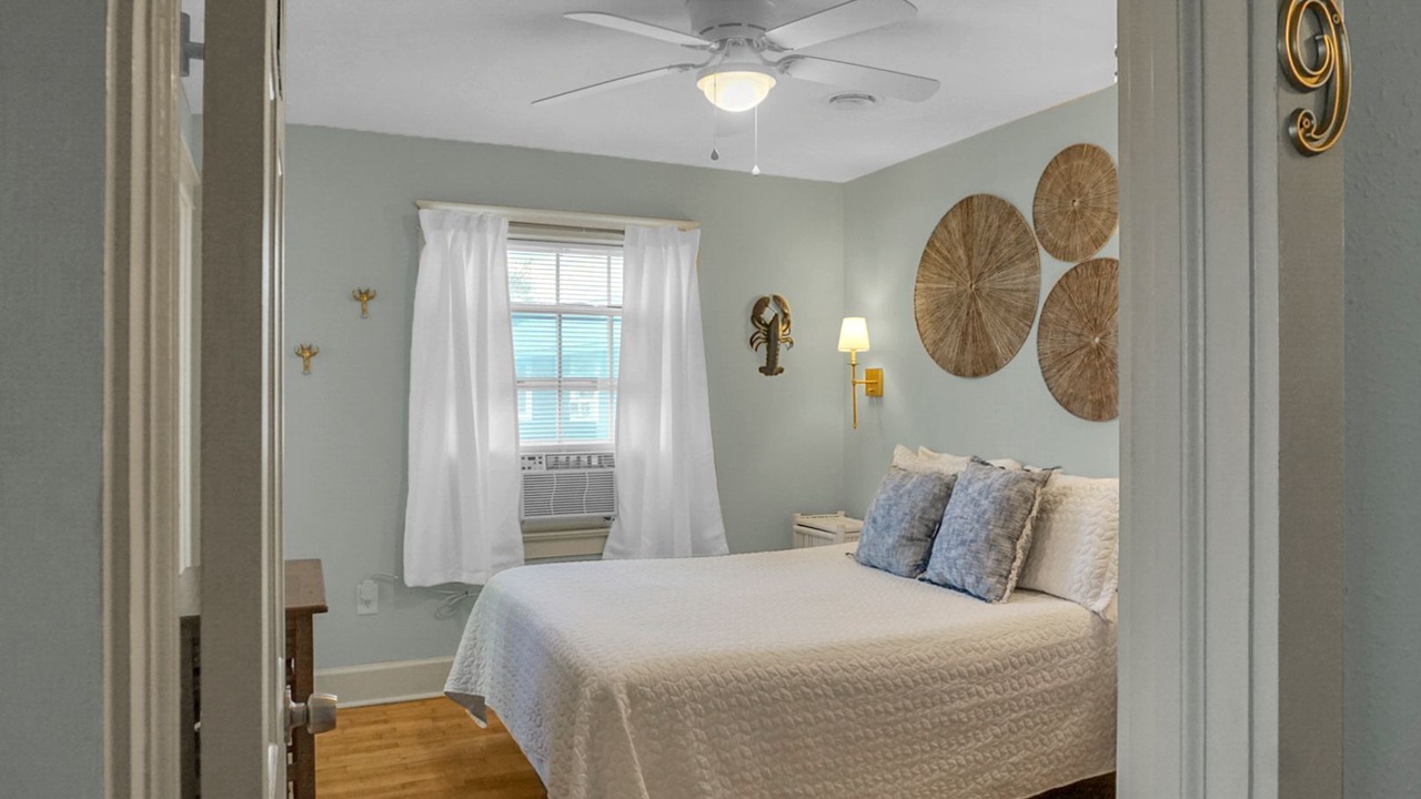 Photo of Bedroom in North Carolina Coast