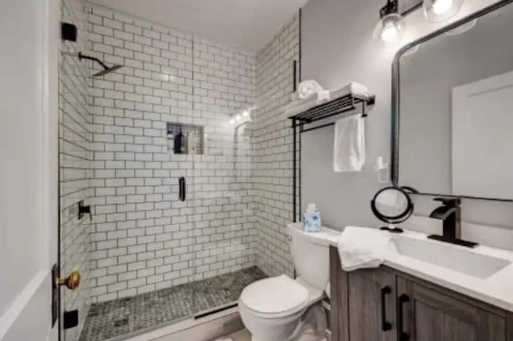 Photo of Bathroom in Owensboro