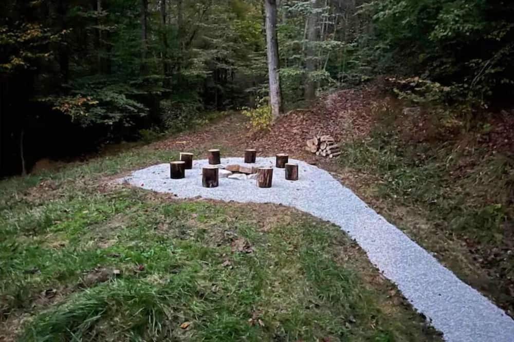 Photo of Outdoor in Campton