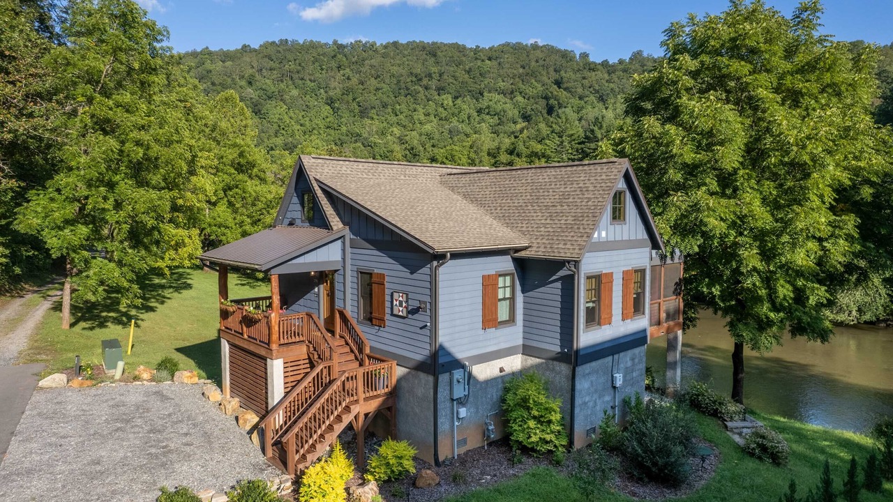 Photo of Outdoor in Cullowhee