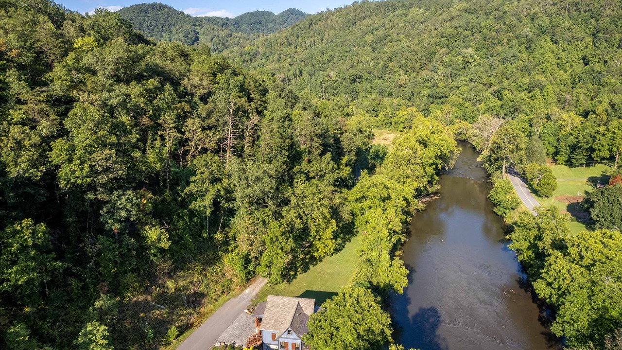 Photo of Outdoor in Cullowhee