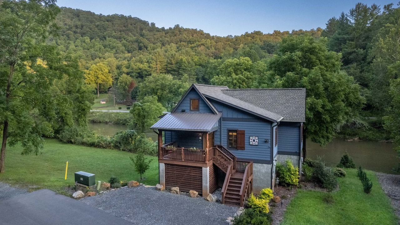 Photo of Outdoor in Cullowhee