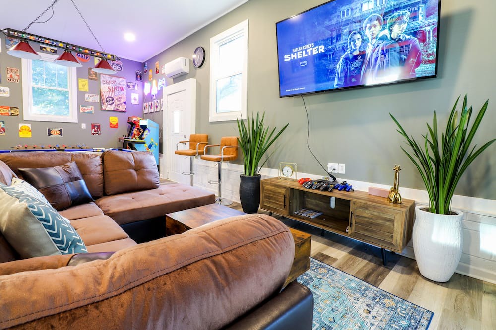 Photo of Livingroom in Greensboro