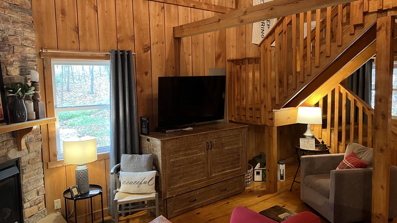 Photo of Livingroom in Bee Spring