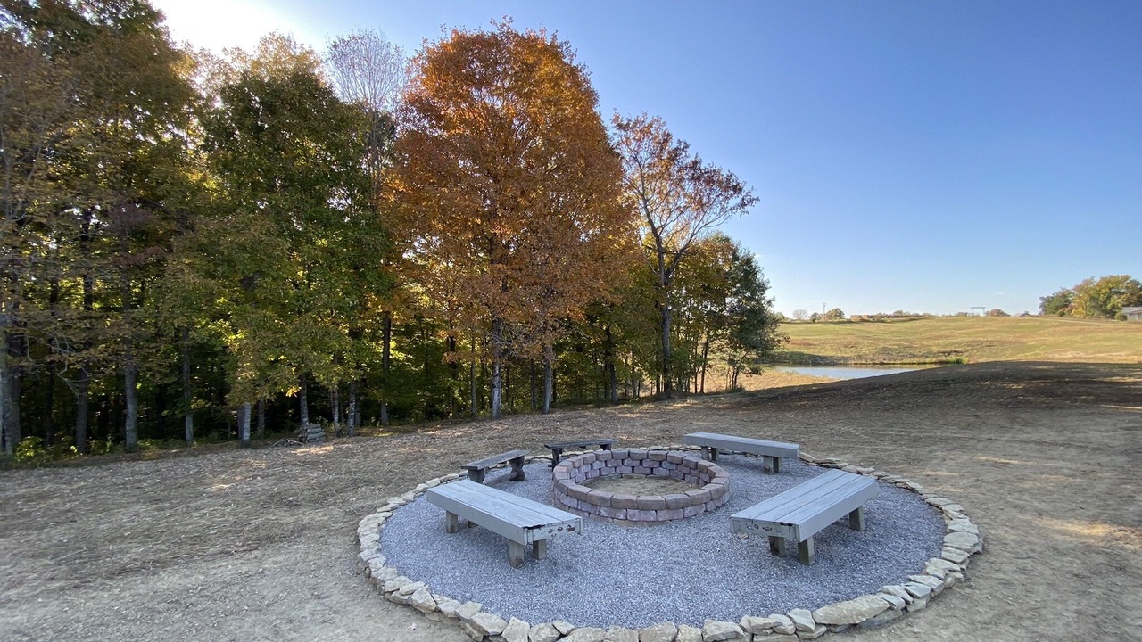 Photo of Outdoor in Chaplin