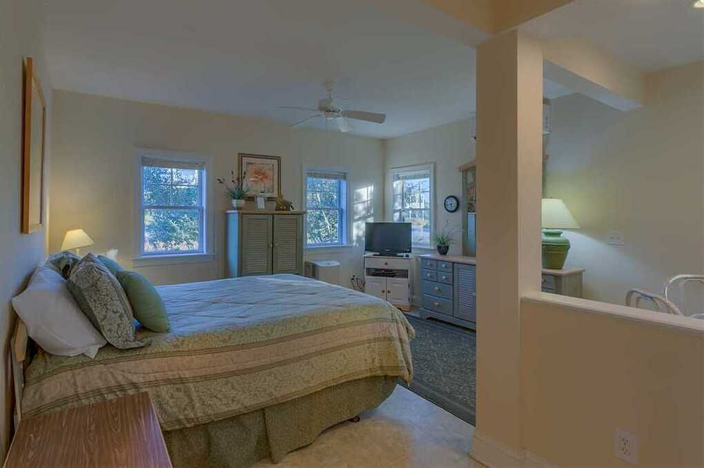 Photo of Bedroom in Holden Beach