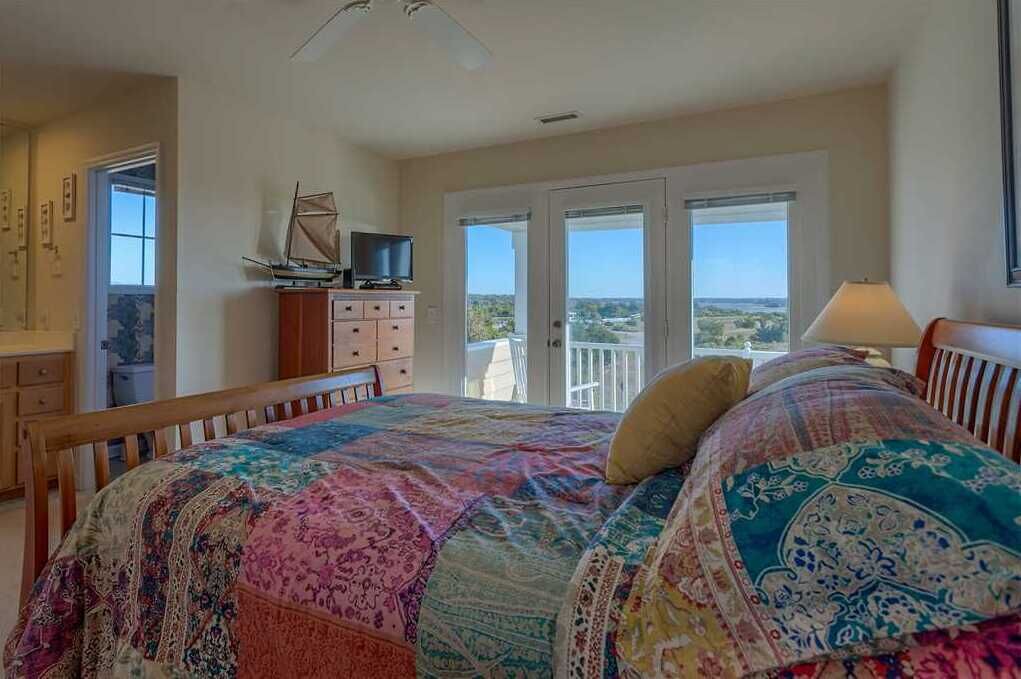 Photo of Bedroom in Holden Beach