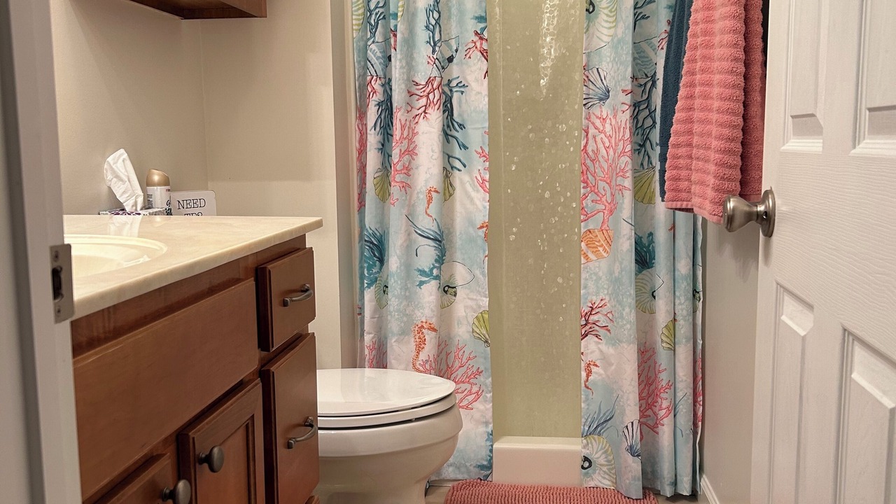 Photo of Bathroom in Byrdstown