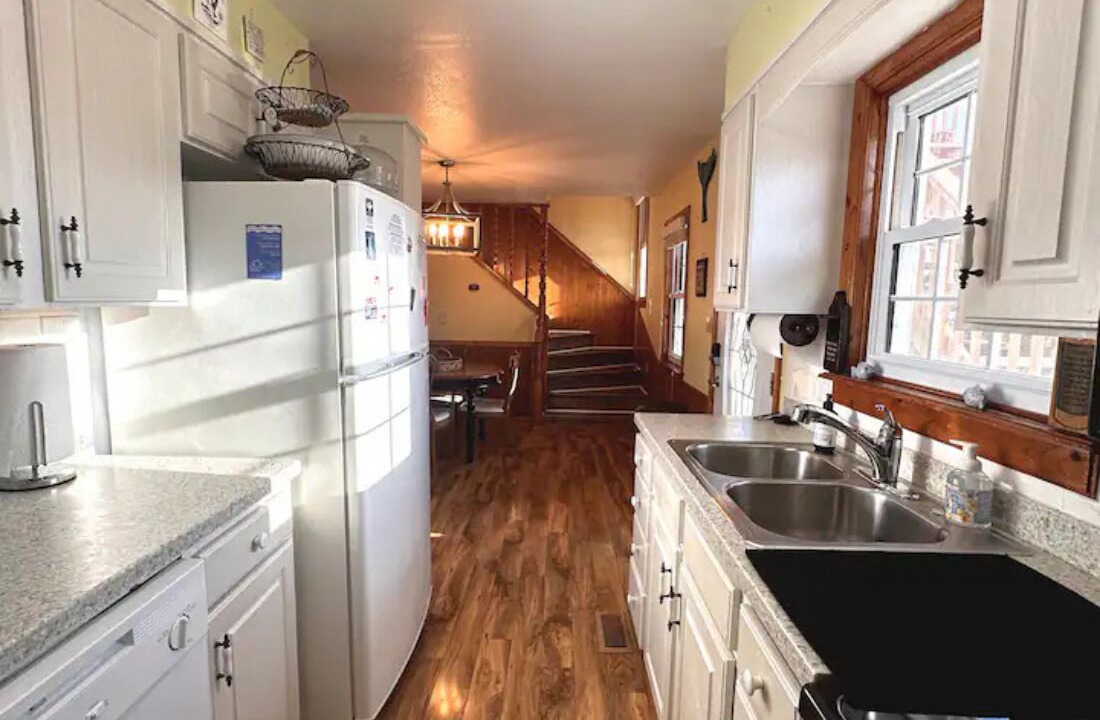 Photo of Kitchen in Whalehead Beach