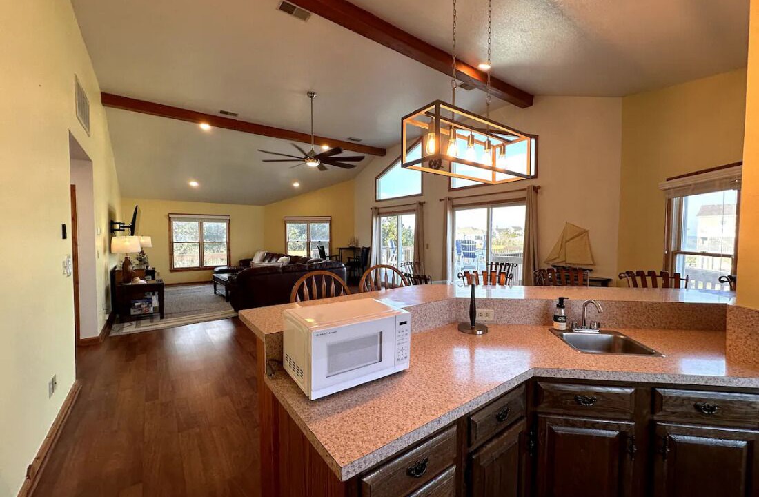 Photo of Kitchen in Whalehead Beach