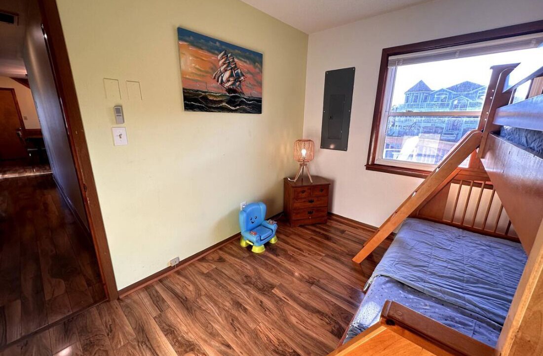 Photo of Bedroom in Whalehead Beach