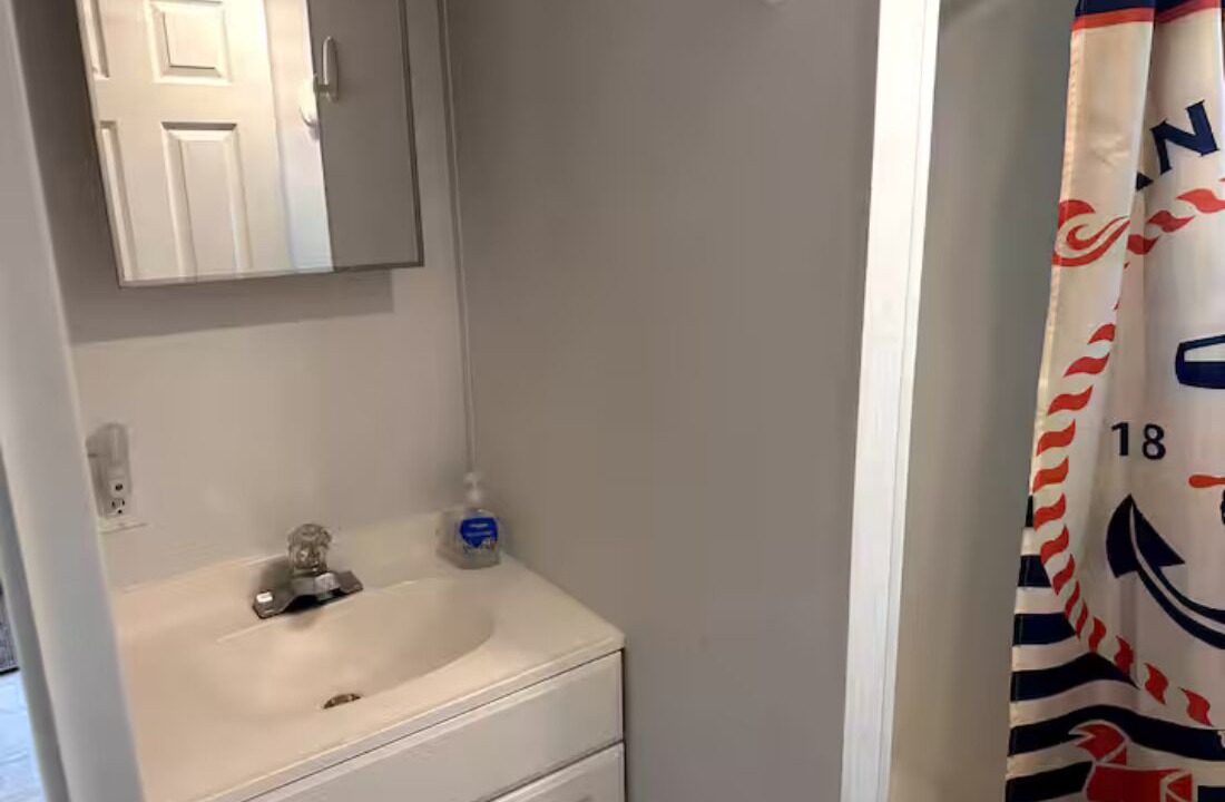 Photo of Bathroom in Manteo