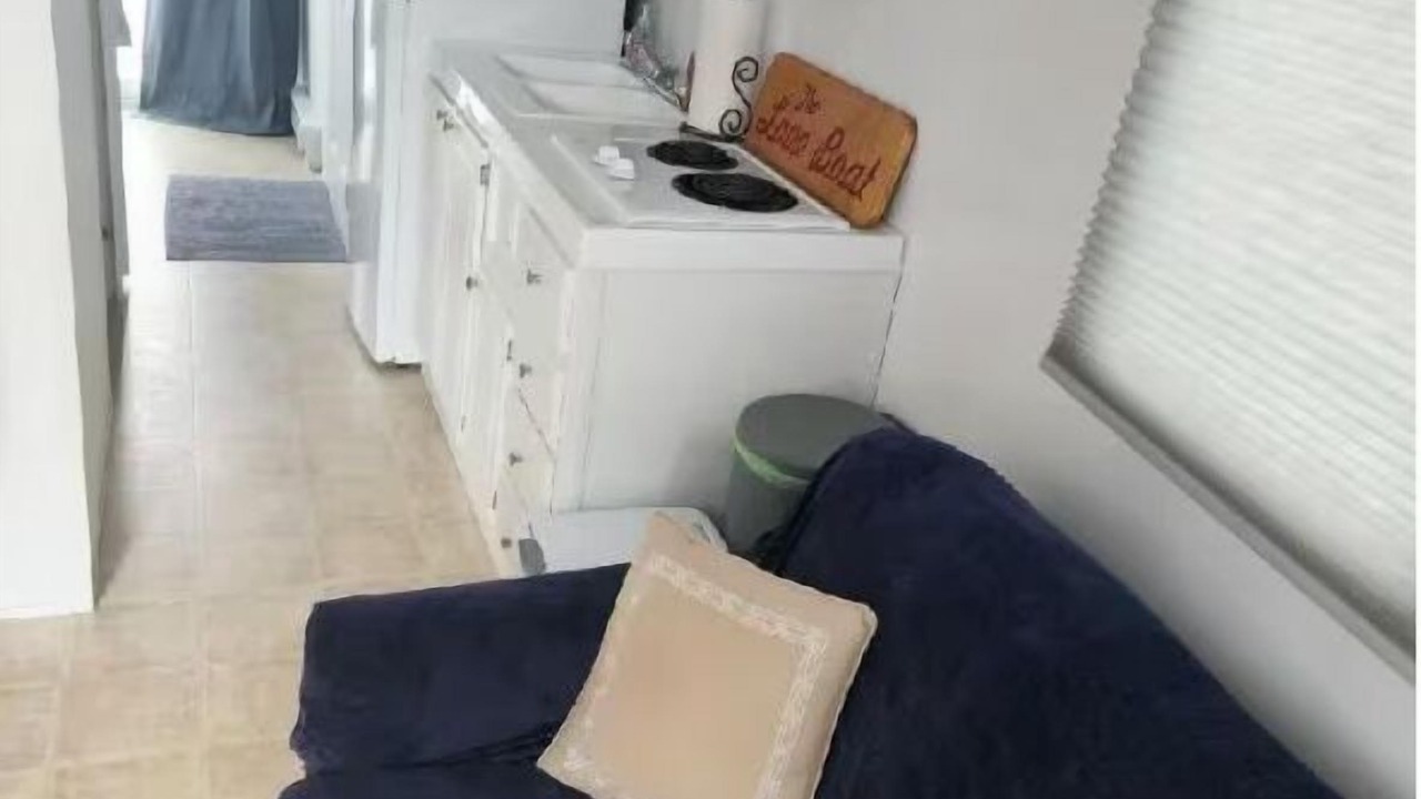 Photo of Livingroom in Manteo