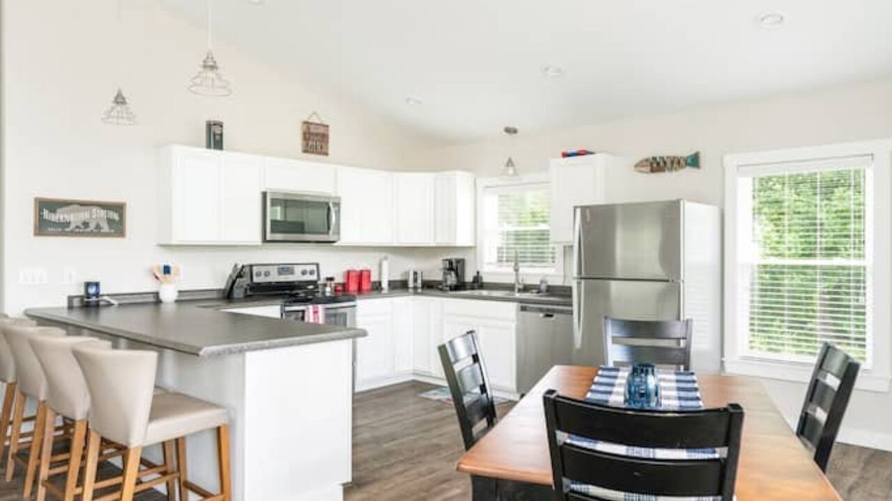 Photo of Kitchen in La Follette