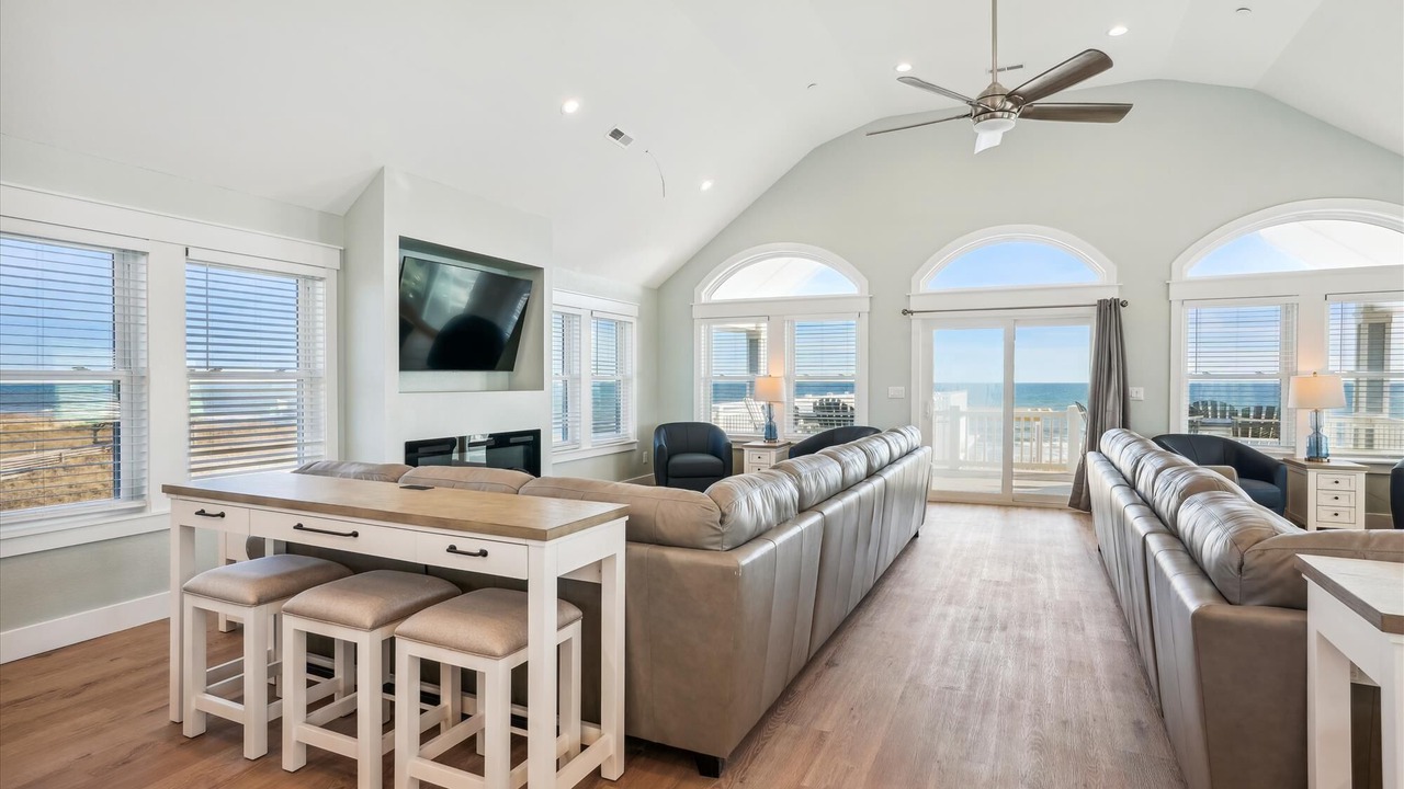 Photo of Livingroom in Kill Devil Hills