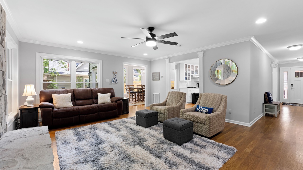 Photo of Livingroom in Barium Springs