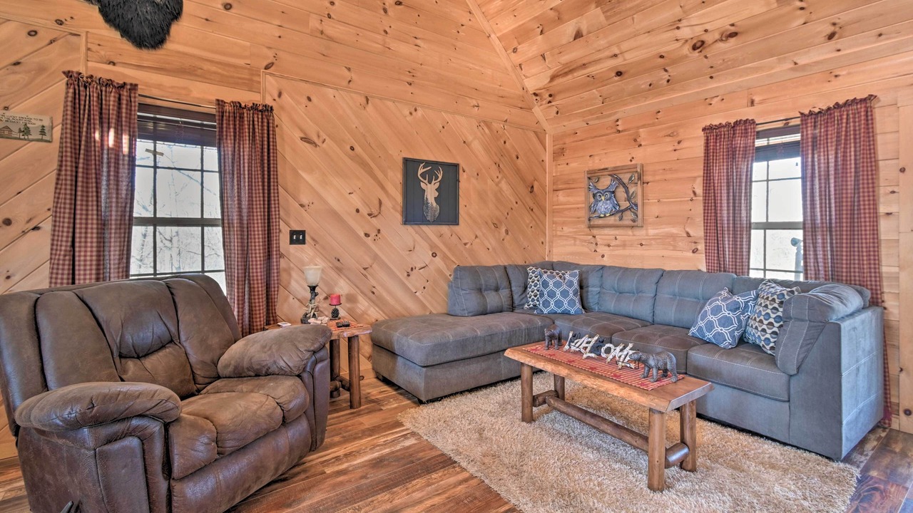Photo of Livingroom in Berea
