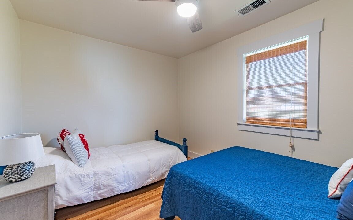 Photo of Bedroom in Wanchese