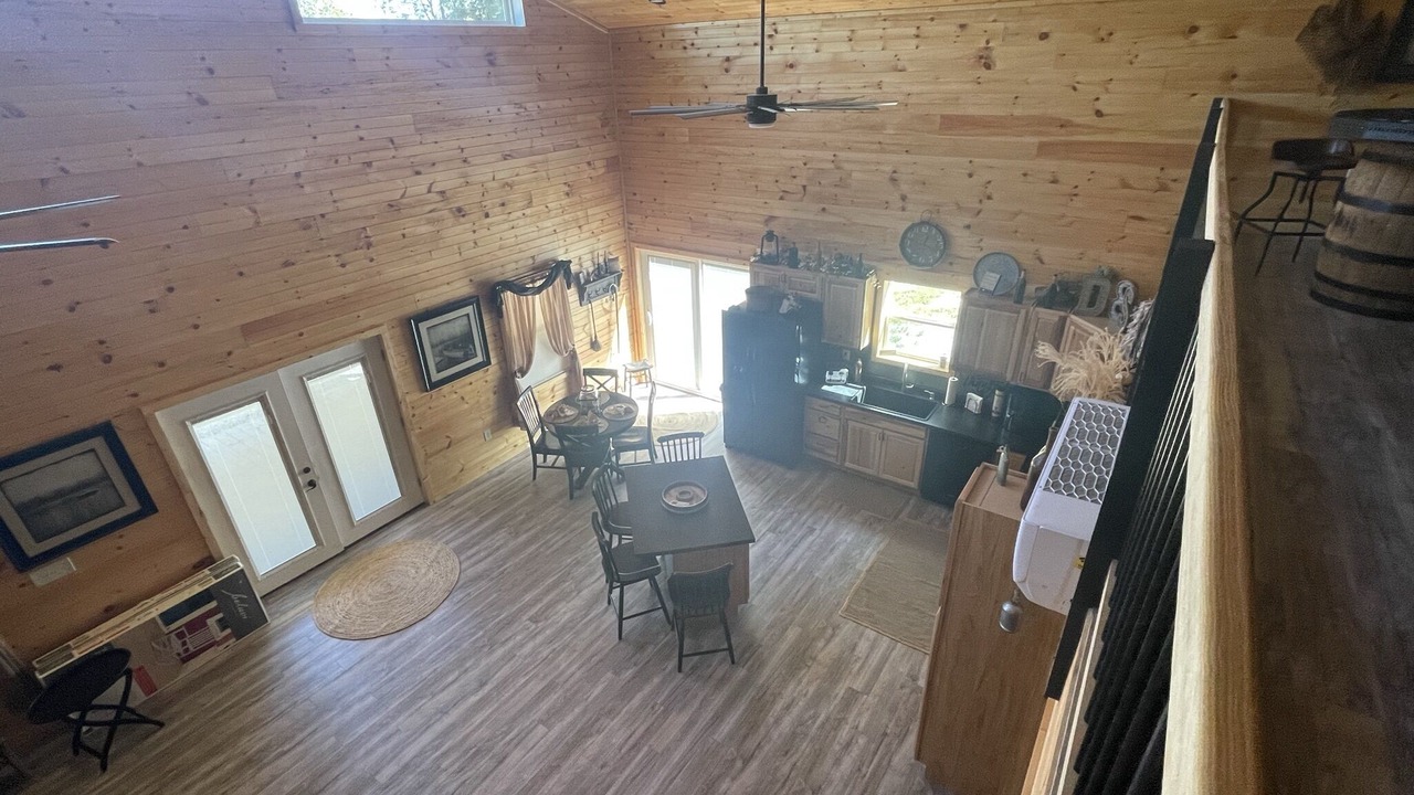 Photo of Others in Bronston
