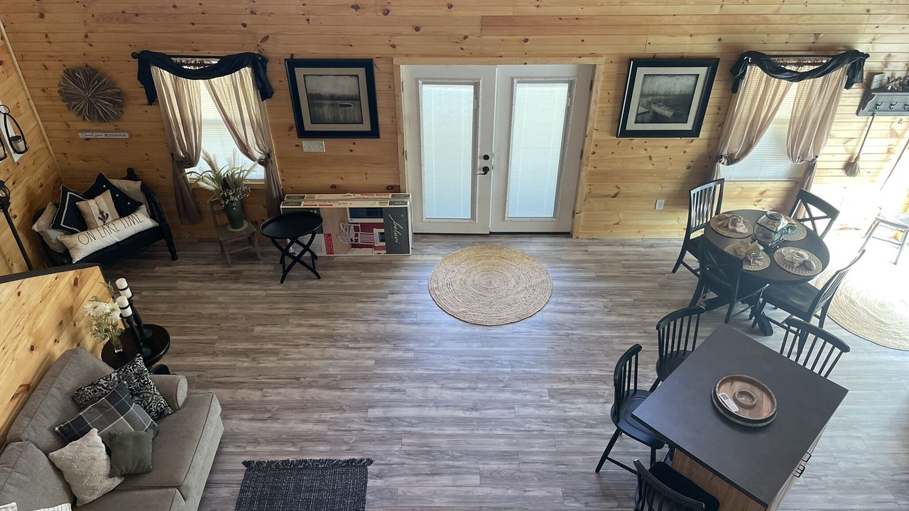 Photo of Livingroom in Bronston