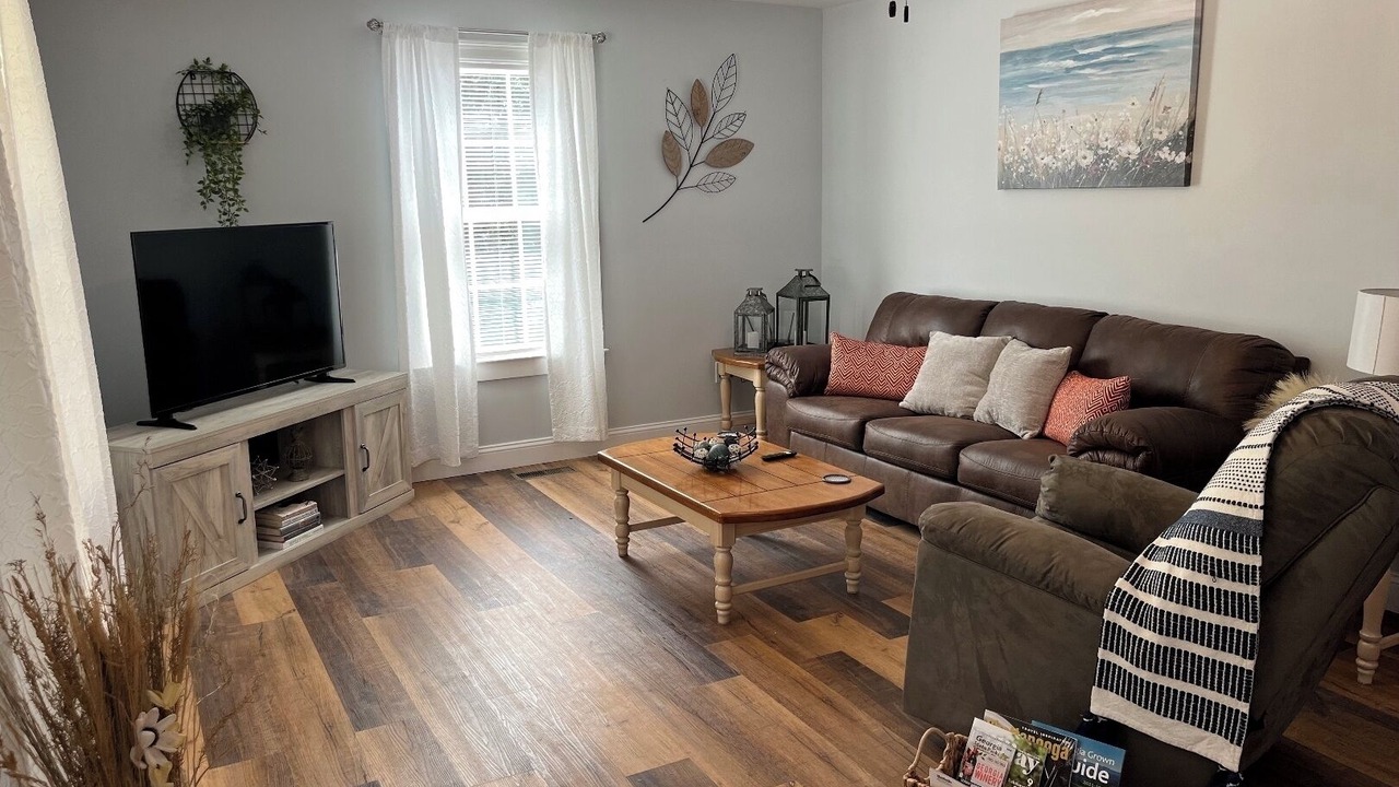 Photo of Livingroom in Rocky Face